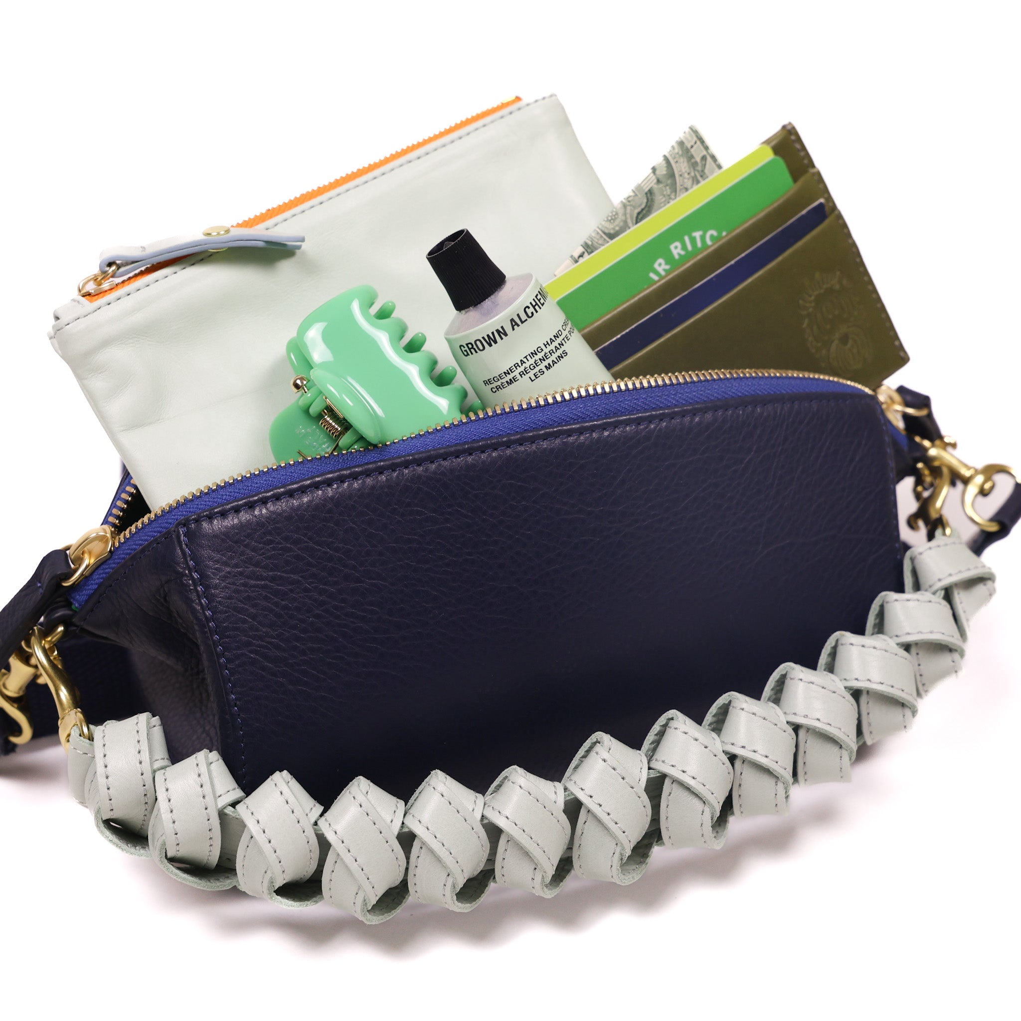 BB Voyager | Navy Blair Ritchey