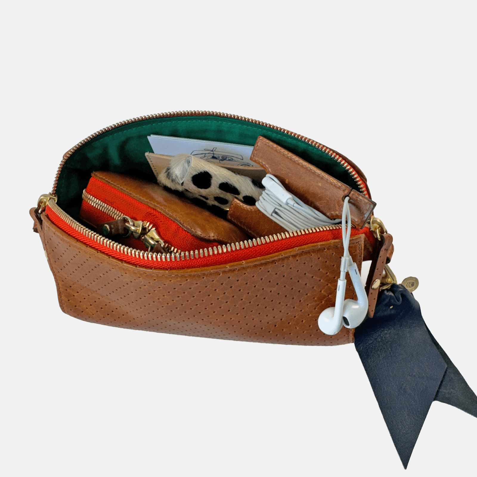 BB Voyager | Perforated Chestnut Blair Ritchey