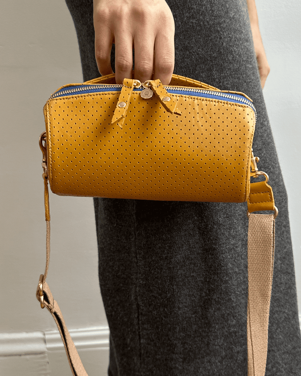 BB Voyager | Perforated Ginger – Blair Ritchey